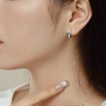 Heart Blue Drop Earrings - Image 5