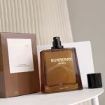Burberry Hero Eau De Parfum - 100ML - Image 2