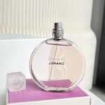 CHANCE EAU TENDRE Eau de Toilette Spray by Chanel - 100 ml (3.4 oz) - Image 3