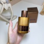 Tom Ford Oud Minérale Eau de Parfum - 100 ml (3.4 oz) - Image 4