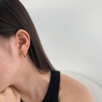 Radiant Dual Hoop 18K Gold Earrings - Image 4