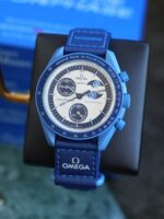 Moonswatch BIOCERAMIC Mission to the Super Blue Moonphase - Image 4